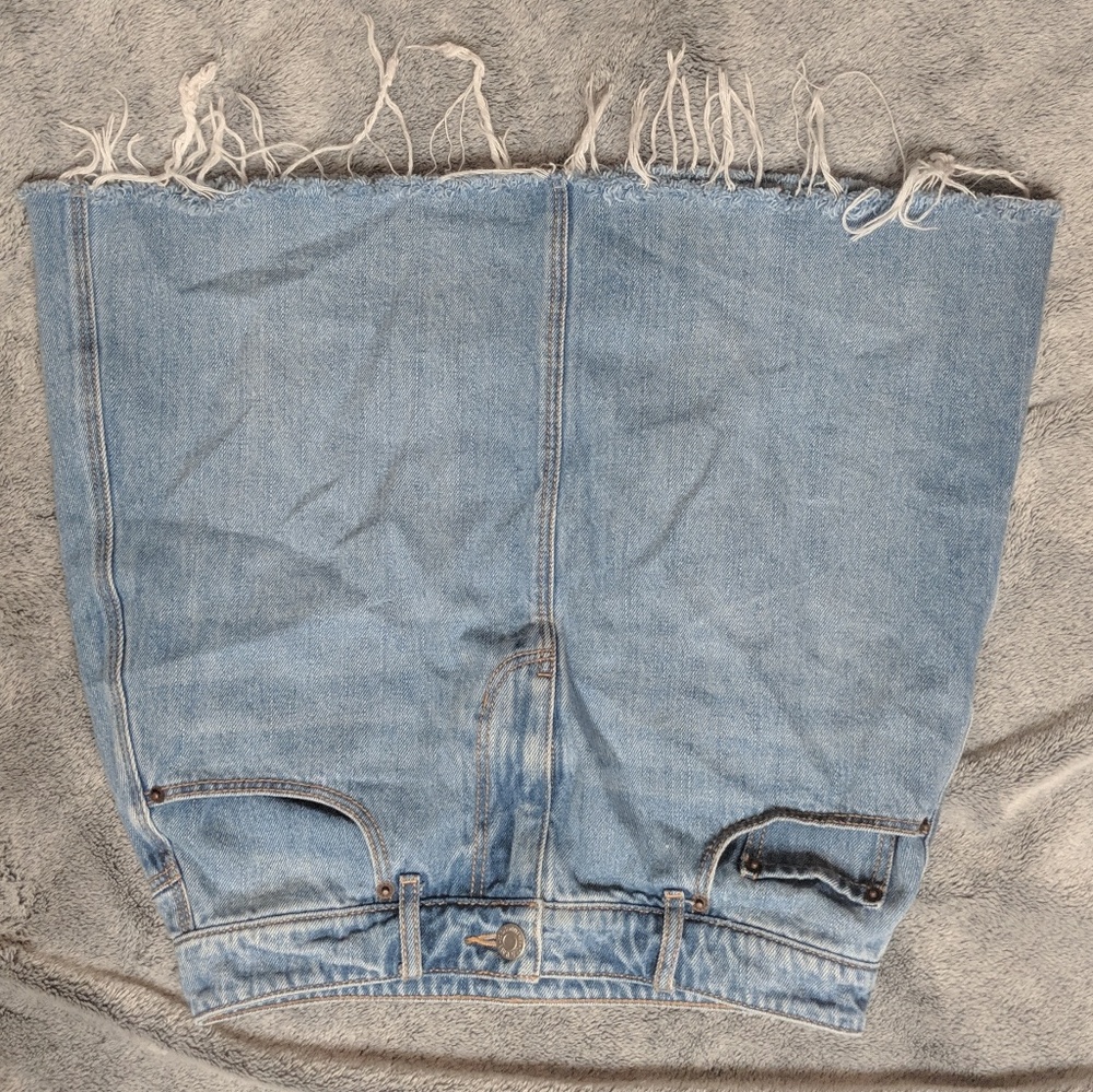 Distressed denim skirt